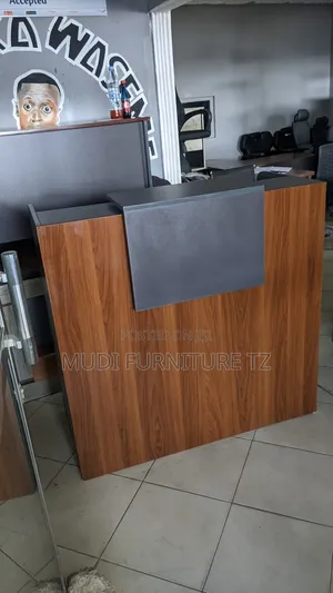 Reception Desk 120cm X 60cm