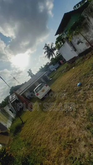3bdrm House in Ubungo Riverside, Sinza for sale