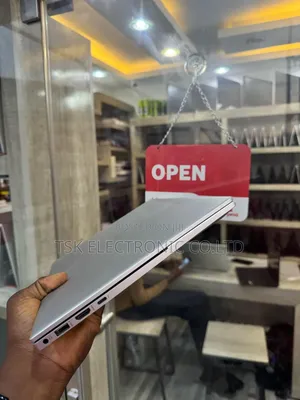 New Laptop HP Envy 14 16GB Intel Core I5 SSD 512GB