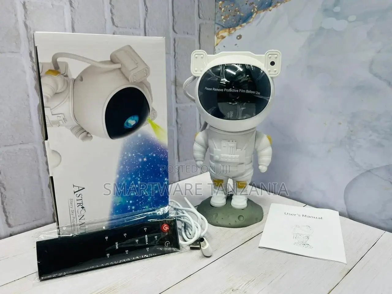 Astronaut Galaxy Star Projector Remote Control Night Light