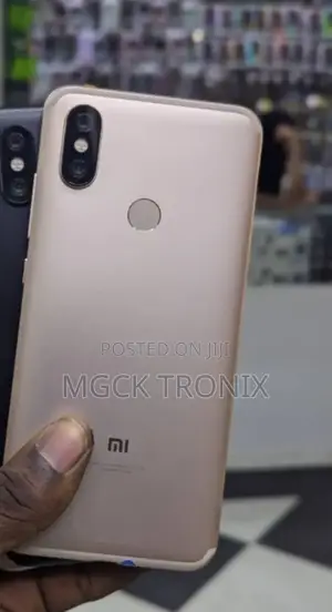 Xiaomi Mi A2 (Mi 6X) 128 GB Gold