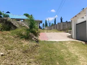 Kiwanja Kinauzwa Goba Sheli Ya Engen