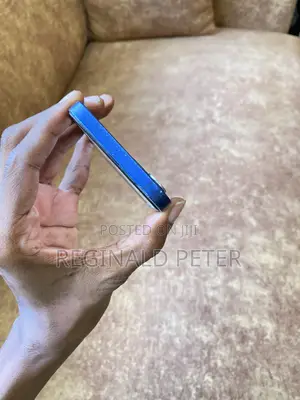 Apple iPhone 12 64 GB Blue