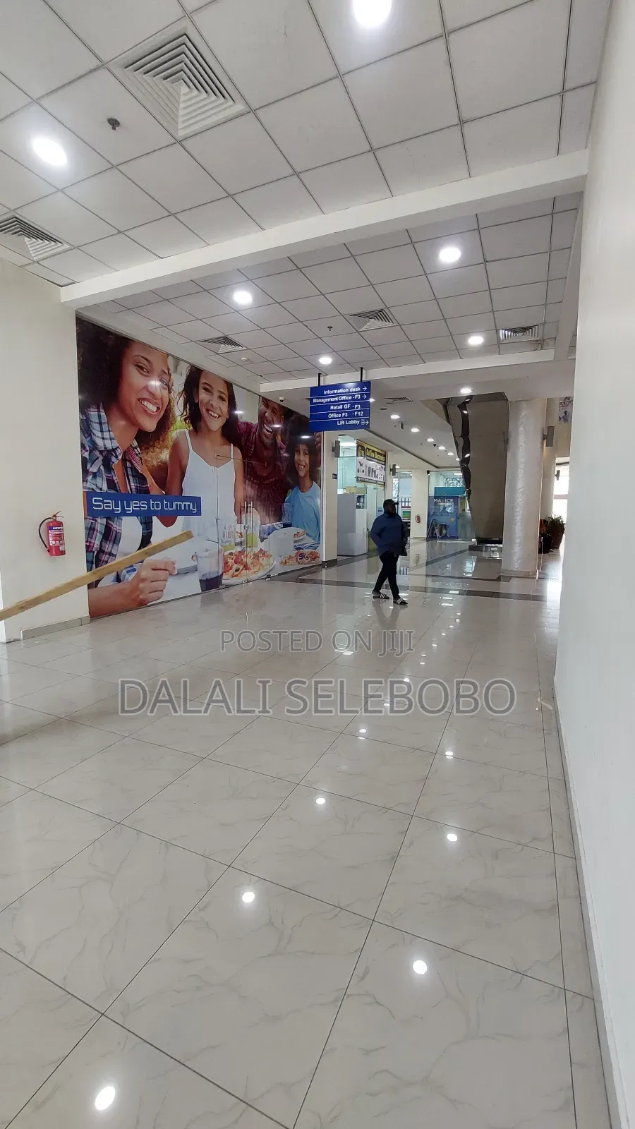 Restaurant at the Mall Very Nice