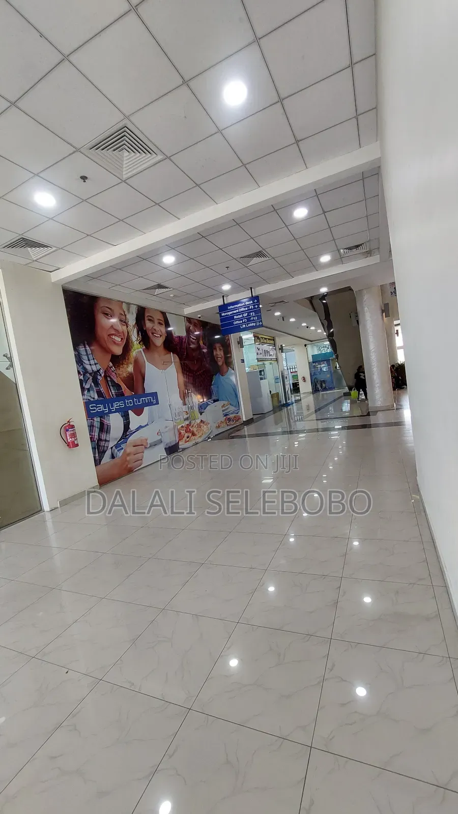 Restaurant at the Mall Very Nice