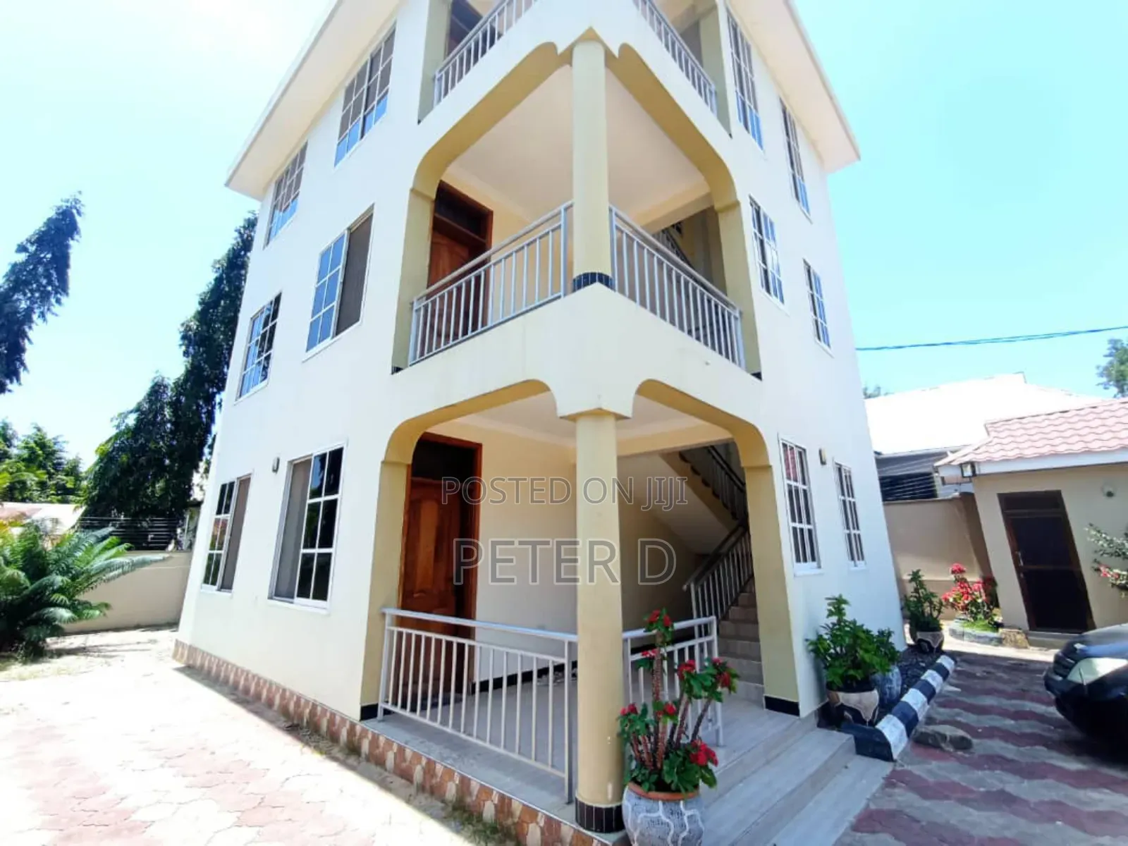 2bdrm Apartment in Kimara for rent