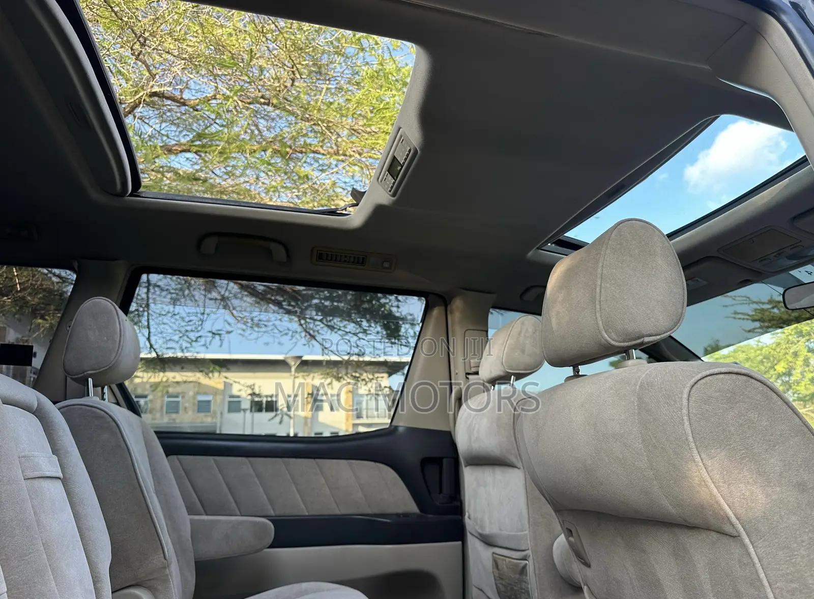 Toyota Alphard 2004 Black