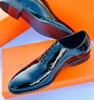 Very Shining Black Shoes