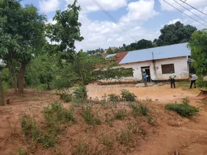 Kiwanja Kinauzwa Kimara