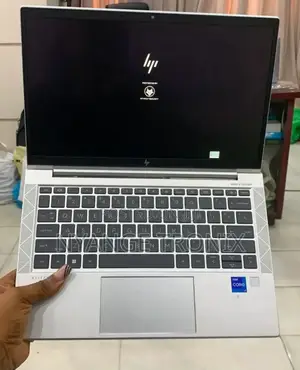 New Laptop HP EliteBook 830 G8 32GB Intel Core I7 SSD 1T