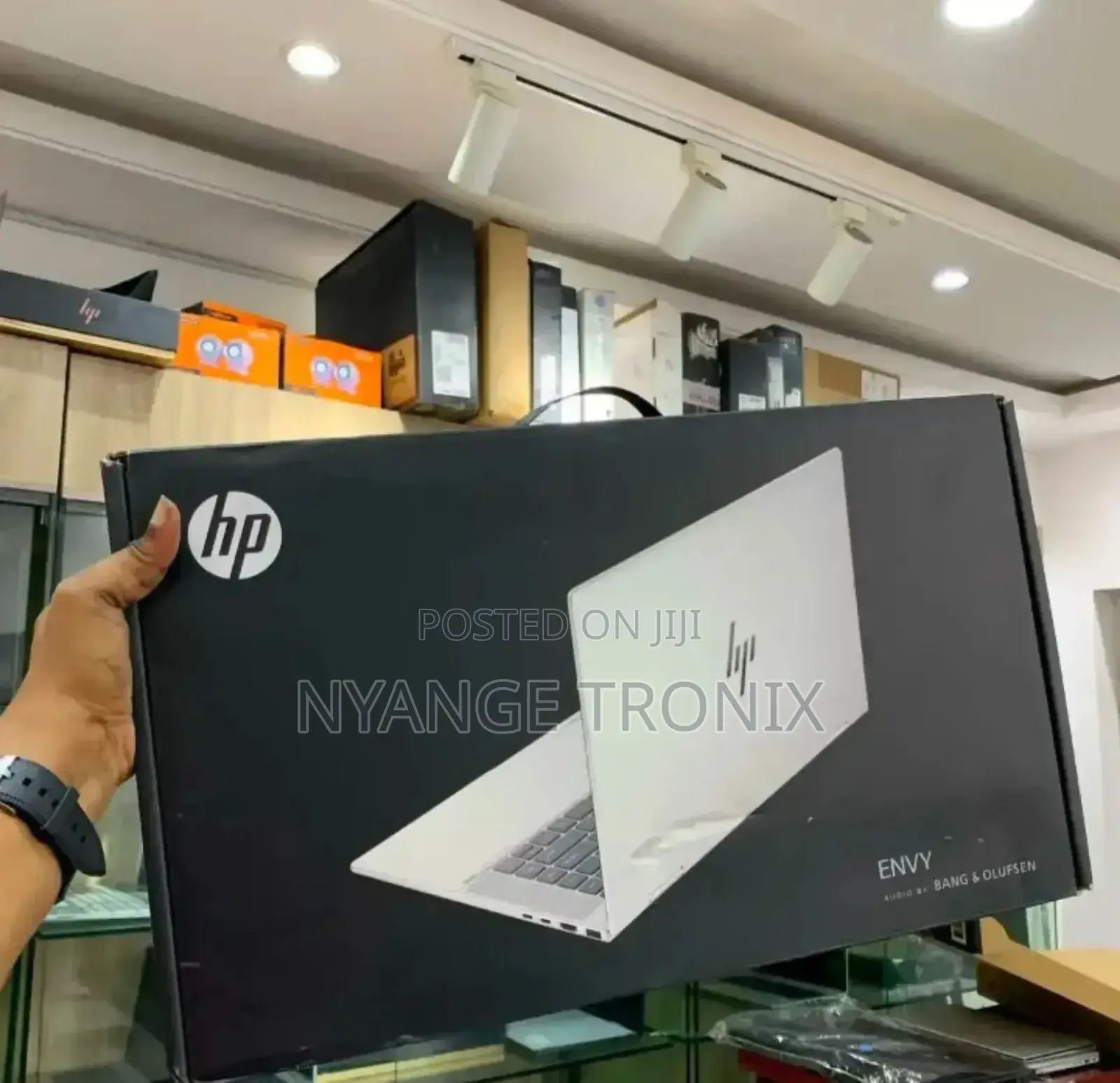New Laptop HP Envy 13 16GB Intel Core I7 SSD 512GB
