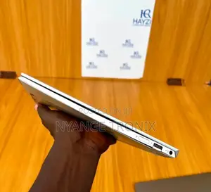 New Laptop HP Envy 13 16GB Intel Core I7 SSD 512GB