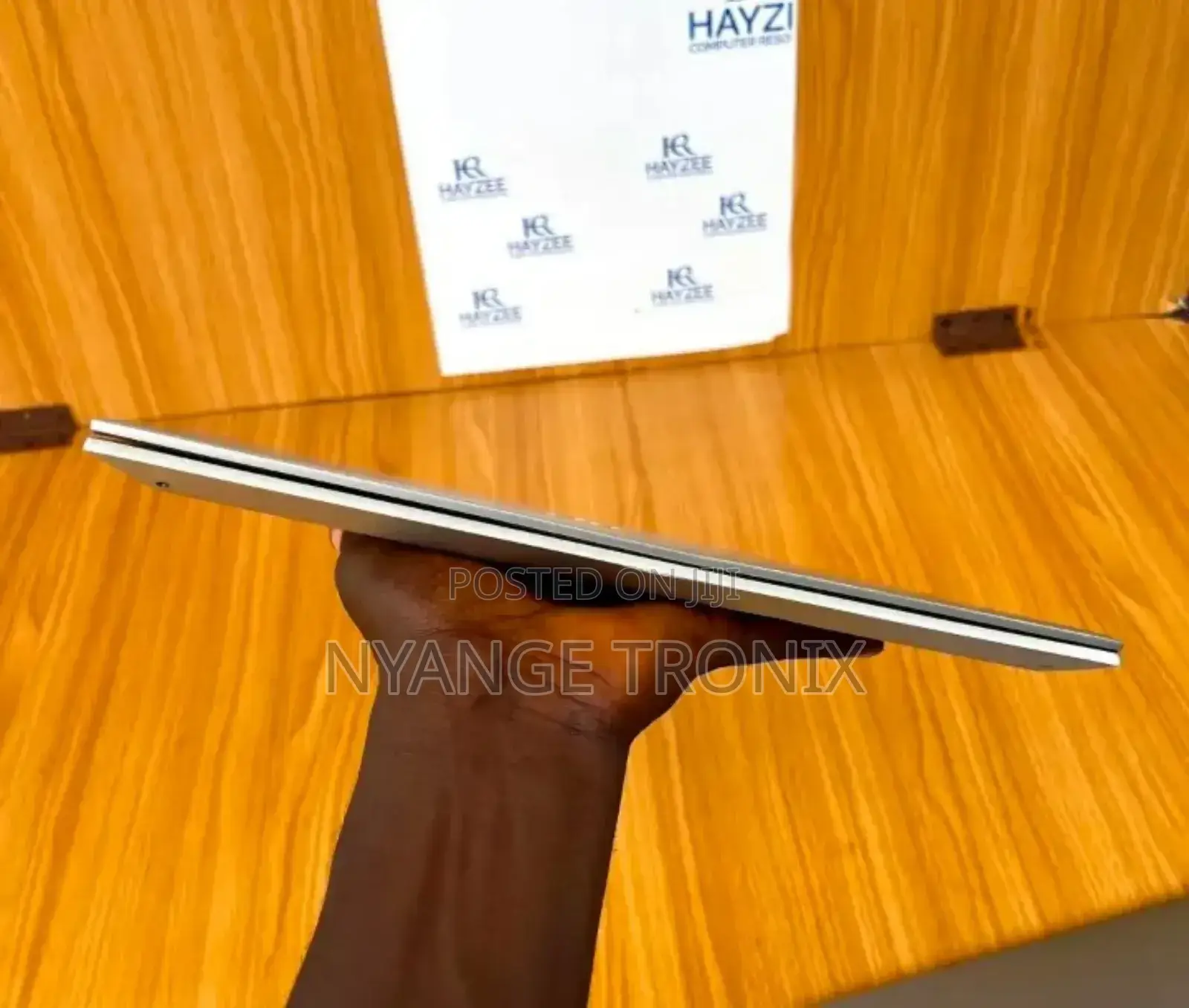 New Laptop HP Envy 13 16GB Intel Core I7 SSD 512GB