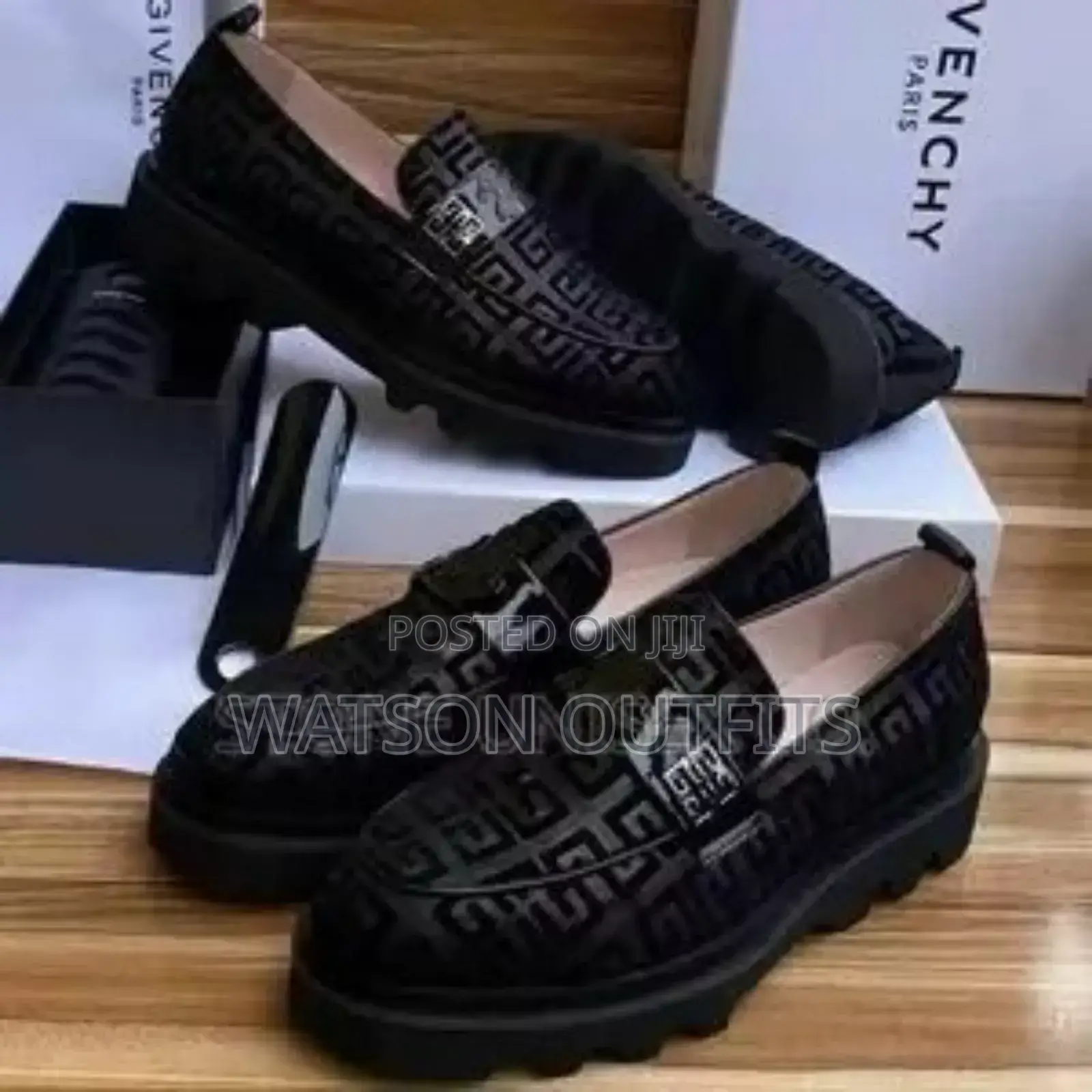 Moka Classic Za Givenchy
