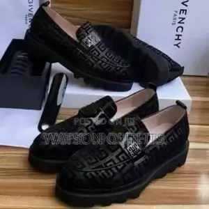 Moka Classic Za Givenchy