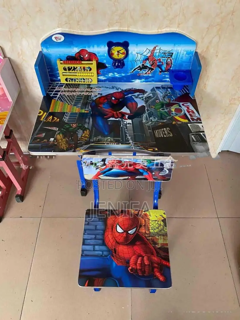 Kids Table