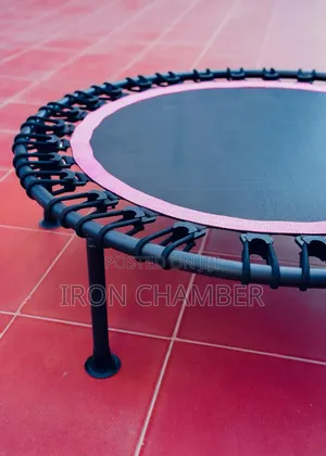 Trampolines Heavy-Duty.