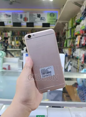 Vivo Y66i 32 GB Rose Gold
