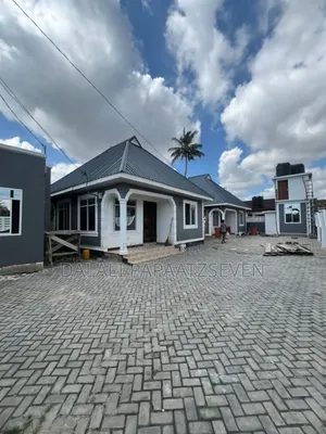 2bdrm Apartment in Dalalipapaatzseven, Kinondoni for rent