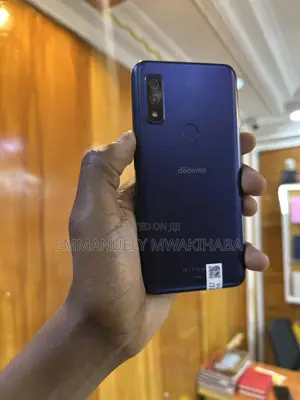 Fujitsu Arrows We F-51B 64 GB