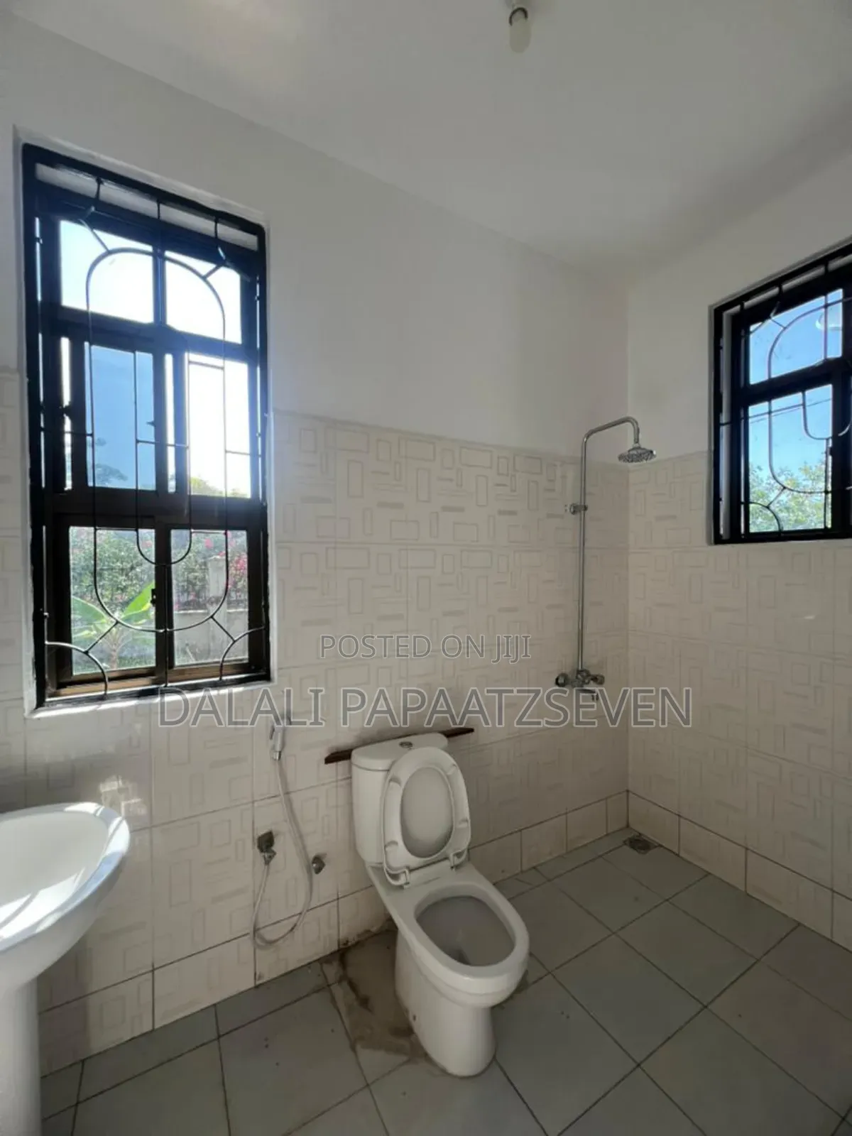 2bdrm Apartment in Dalalipapaatzseven, Kinondoni for rent