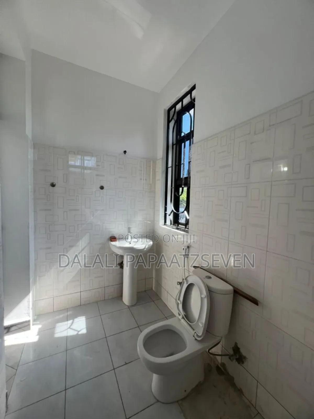 2bdrm Apartment in Dalalipapaatzseven, Kinondoni for rent