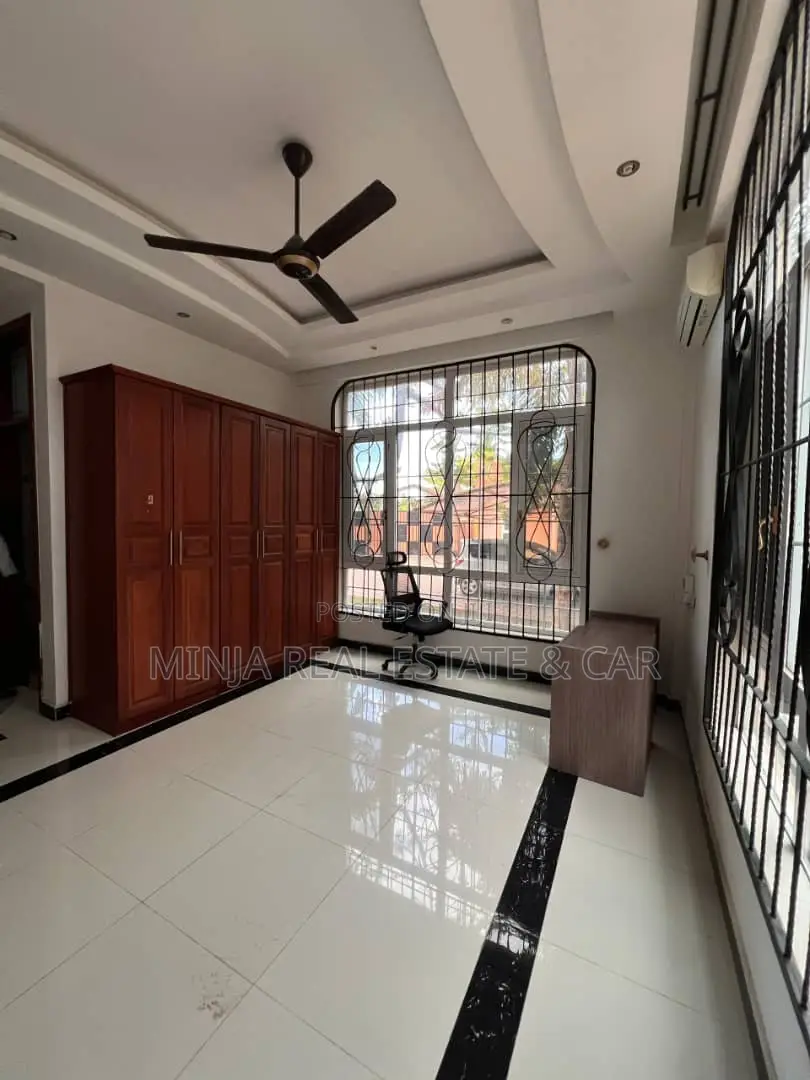 9bdrm House in Mbezi Beach for sale