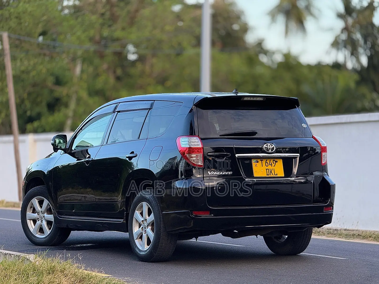 Toyota Vanguard 2008 Black