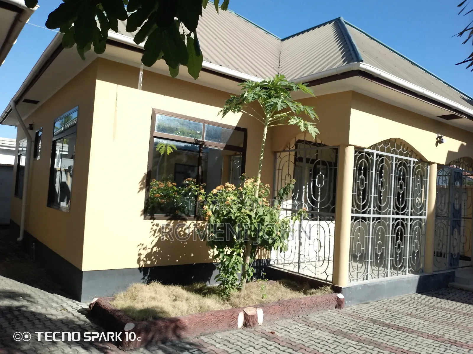 2bdrm Apartment in Tanzania Daresalaam, Ilala for rent
