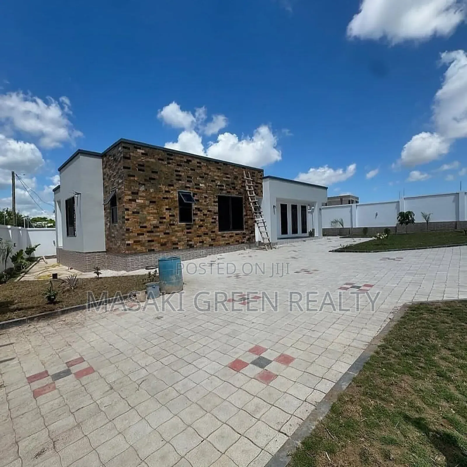 3bdrm House in Madale Estate, Kinondoni for sale