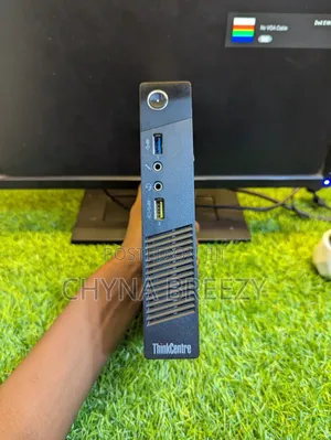 Desktop Computer Lenovo ThinkCentre M710 8GB Intel Core I3 HDD 500GB
