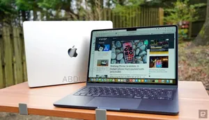 New Laptop Apple MacBook Air 2024 M3 13-Inch 16GB Apple M3 SSD 512GB