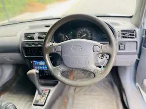 Toyota Starlet 2001 Blue