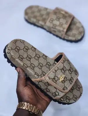 Sandals Classic Za Louis Vuitton