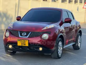 Nissan Juke 2011 Red