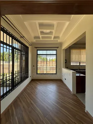 6bdrm House in Kijitonyama for sale