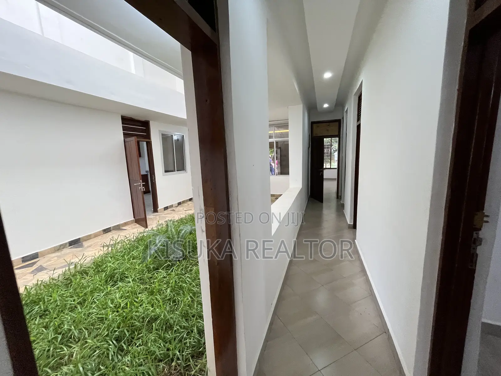 4bdrm Bungalow in Masaki, Kinondoni for rent
