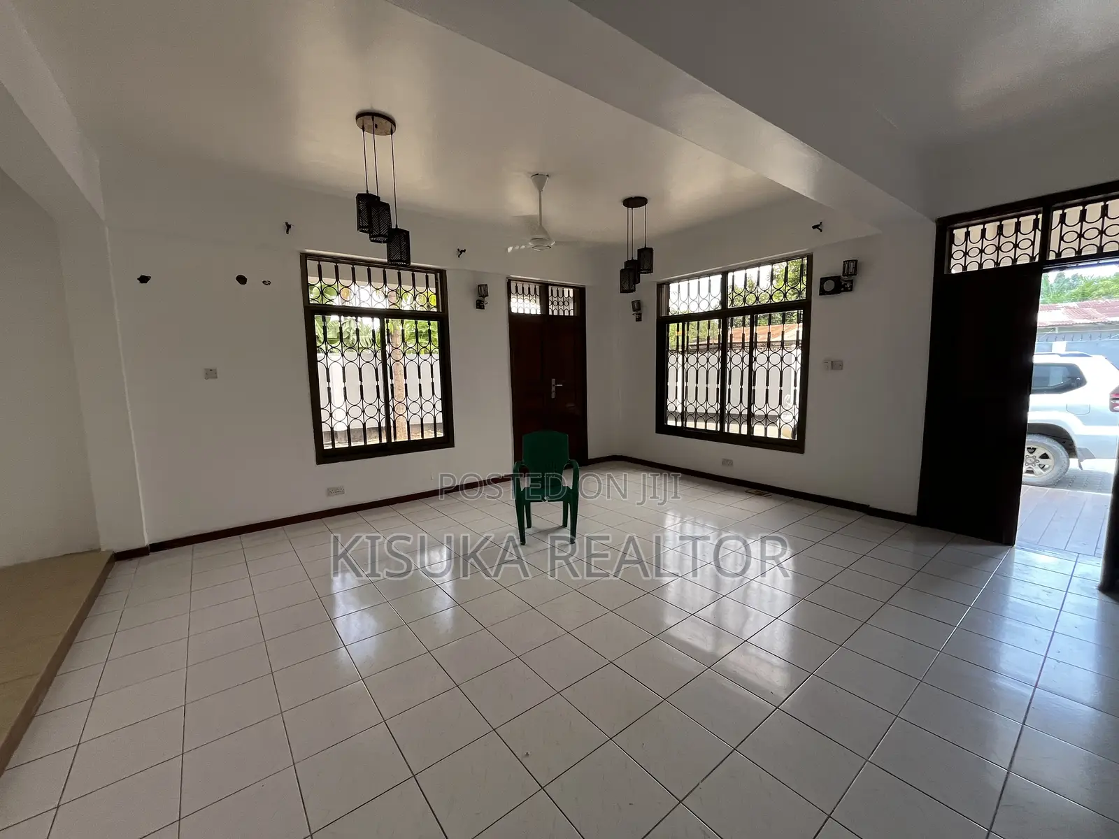 4bdrm Bungalow in Masaki, Kinondoni for rent