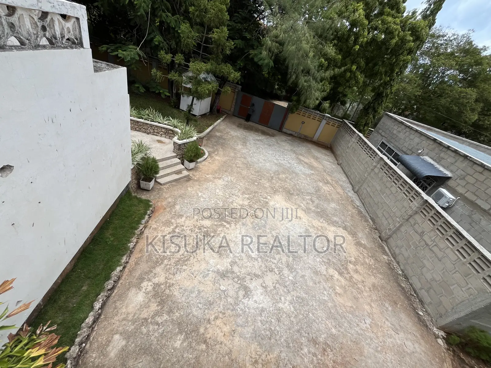 4bdrm Bungalow in Masaki, Kinondoni for rent