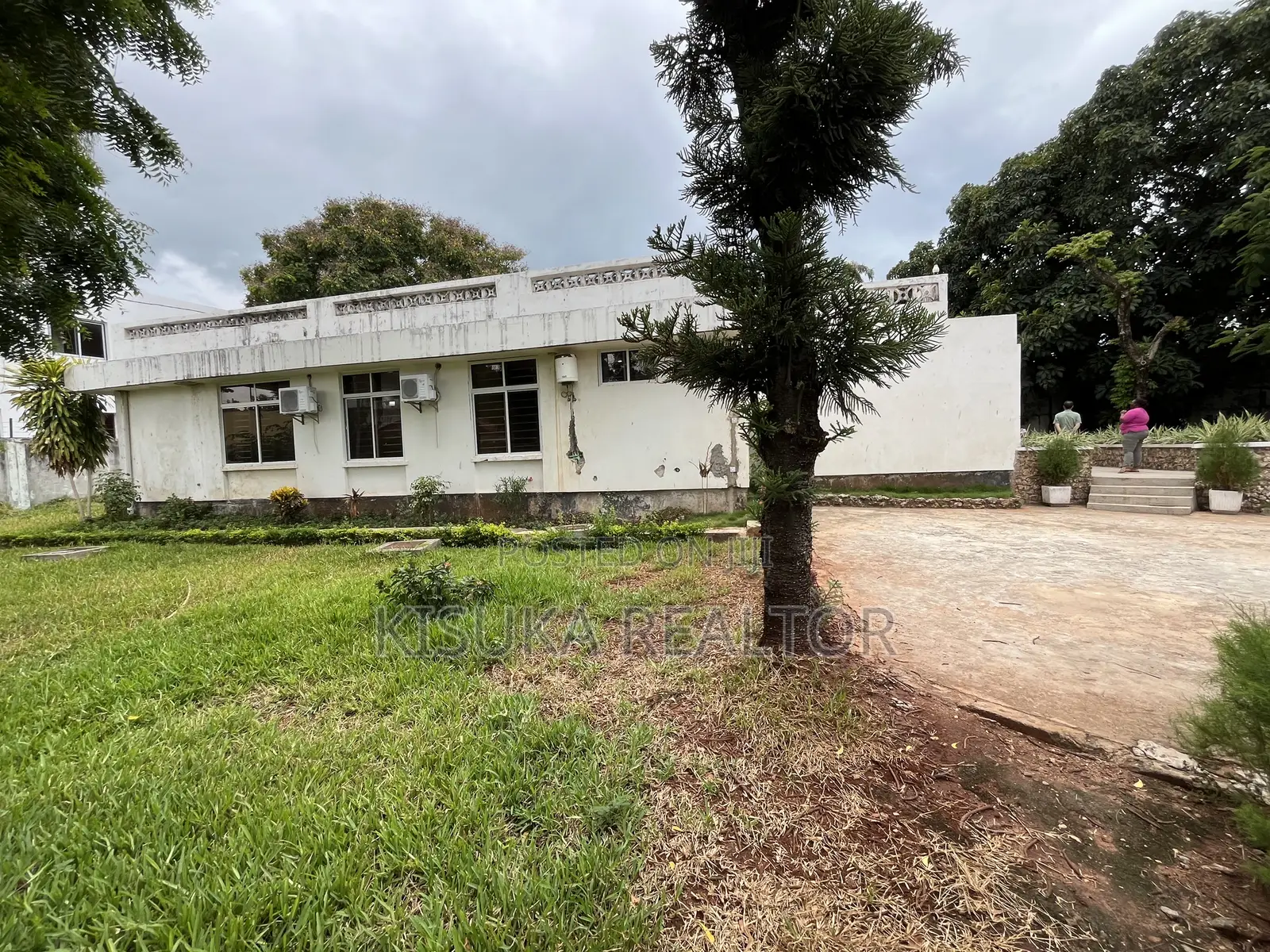 4bdrm Bungalow in Masaki, Kinondoni for rent