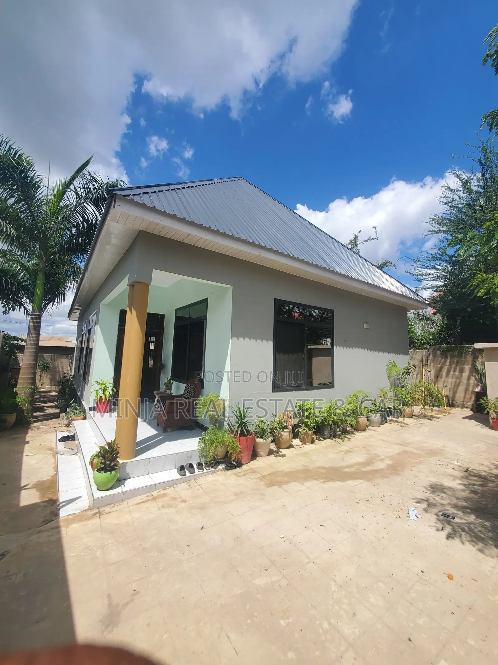 3bdrm House in Goba for sale
