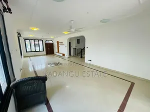 4bdrm Villa in Ada Estates for rent
