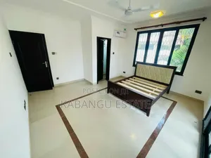 4bdrm Villa in Ada Estates for rent