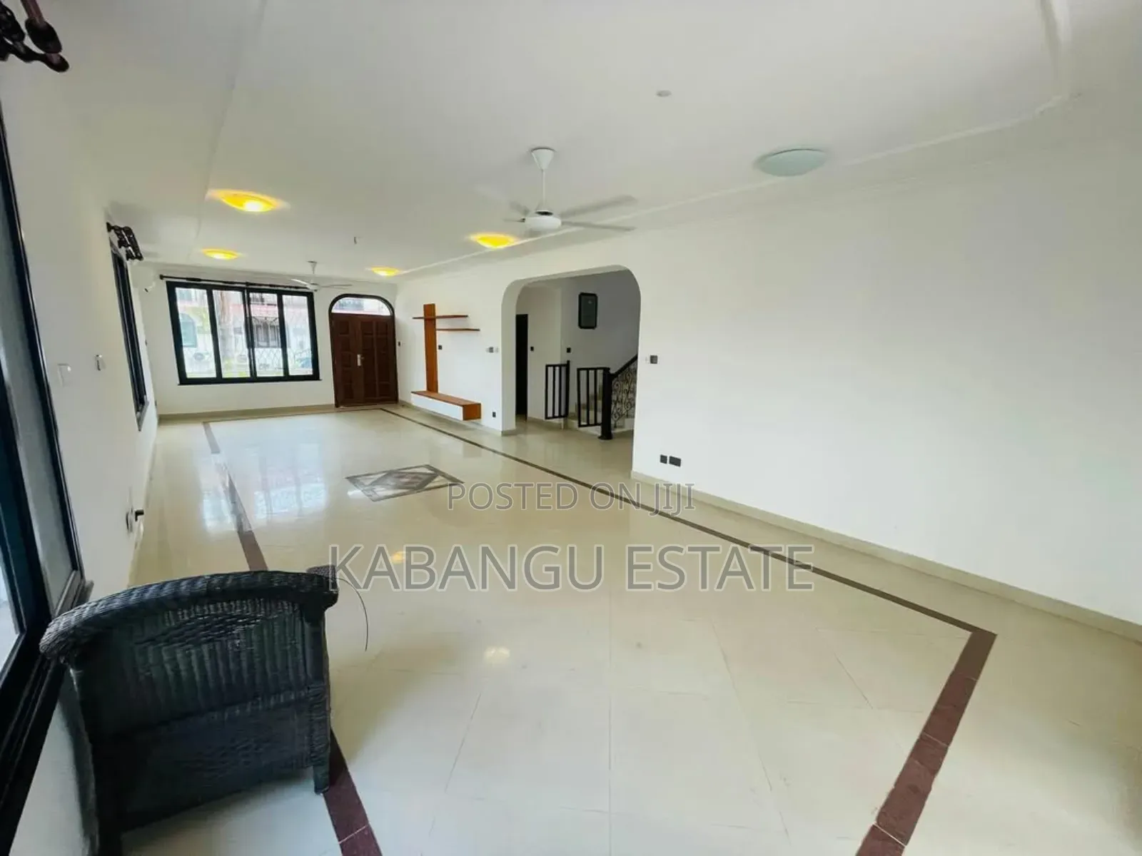 4bdrm Villa in Ada Estates for rent