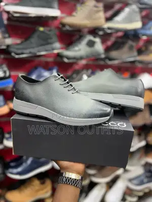 Viatu Smart Classic Vya Smooth Surface
