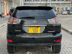 Toyota Harrier 2005 Black