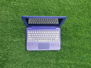 Laptop HP Stream Laptop 2GB Intel Celeron SSD 128GB