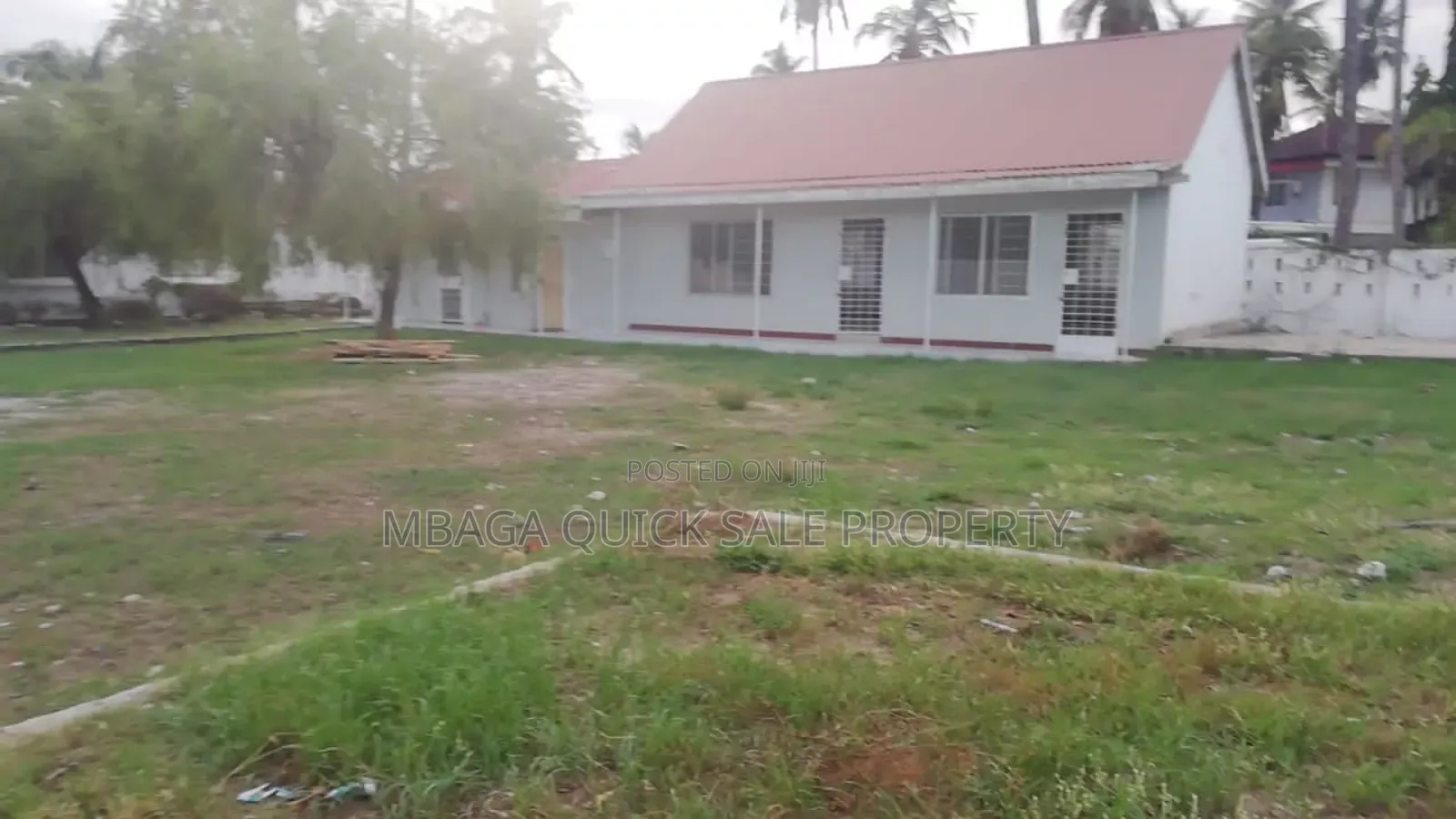 10bdrm House in Mikocheni for sale