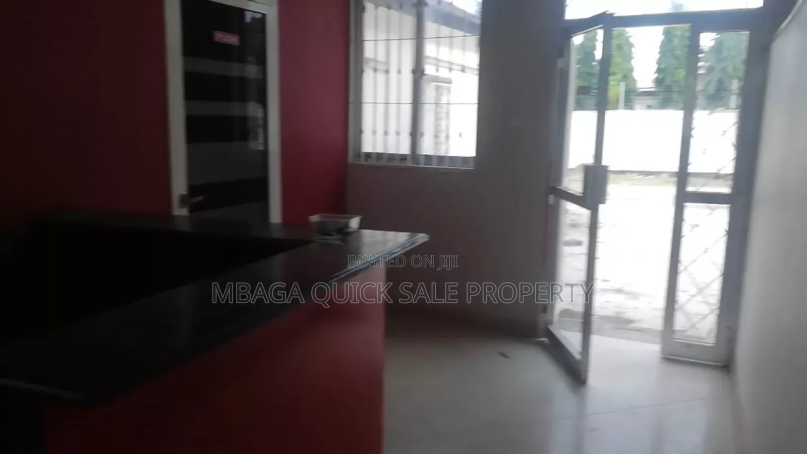 10bdrm House in Mikocheni for sale