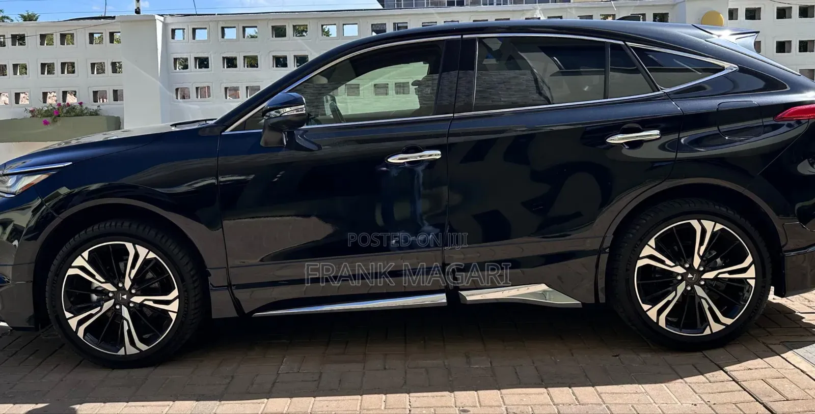 Toyota Harrier 2022 Black